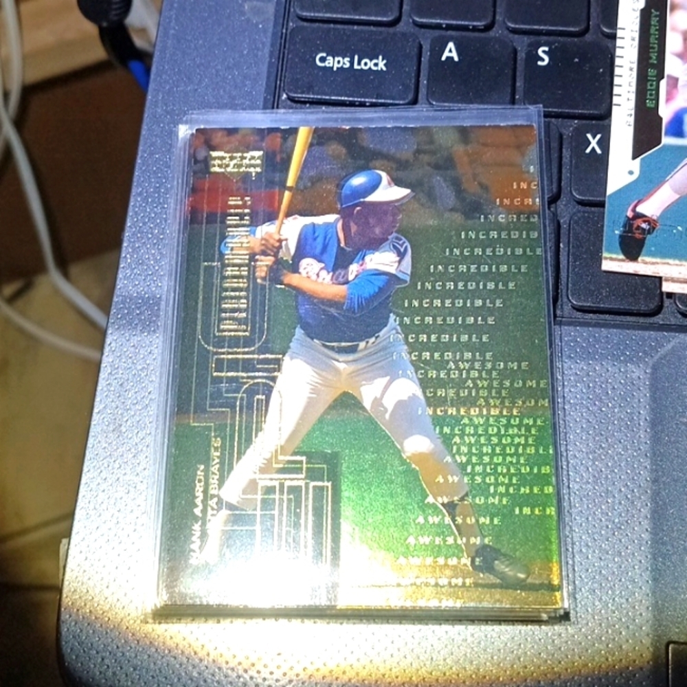 Hank Aaron Epic Performance 2000 UD Braves